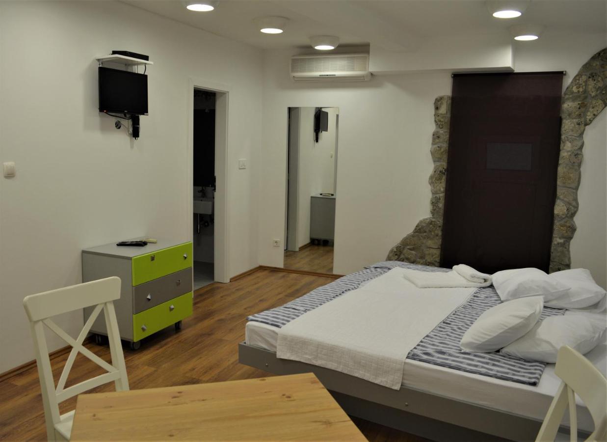 Vicencin Place Downtown Studio Apartments Šibenik Dış mekan fotoğraf